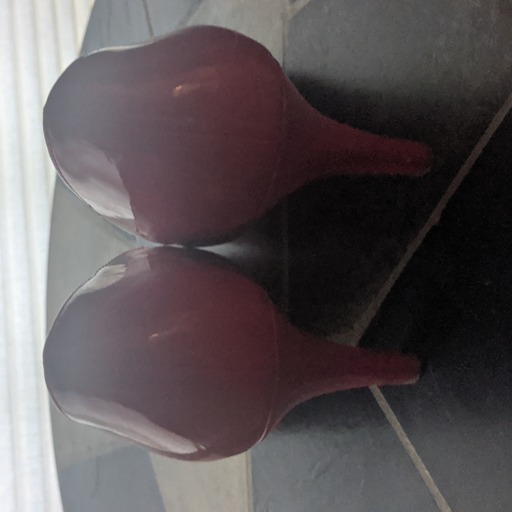 Shoes - Picture 4 of 4